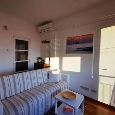 - Apartament Triest
